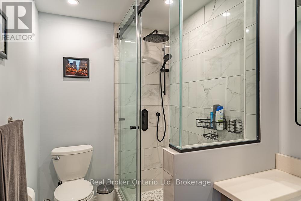 202 - 925 10th Avenue E, Owen Sound, Ontario  N4K 3H8 - Photo 17 - X12334932