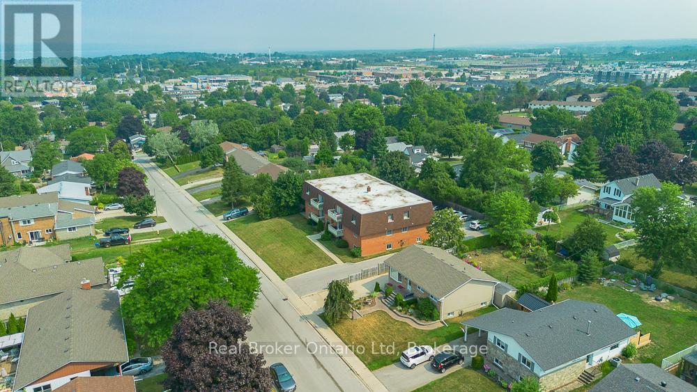 202 - 925 10th Avenue E, Owen Sound, Ontario  N4K 3H8 - Photo 32 - X12334932