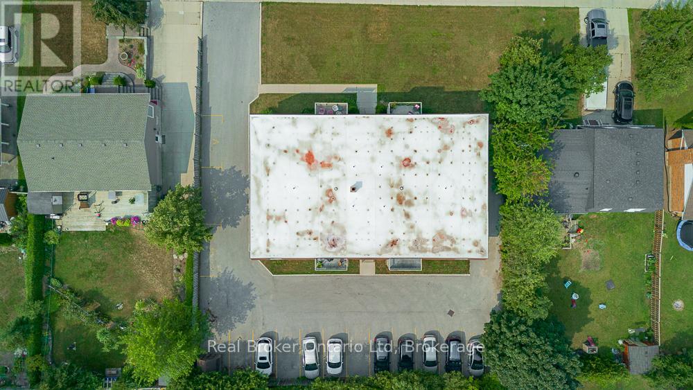 202 - 925 10th Avenue E, Owen Sound, Ontario  N4K 3H8 - Photo 36 - X12334932