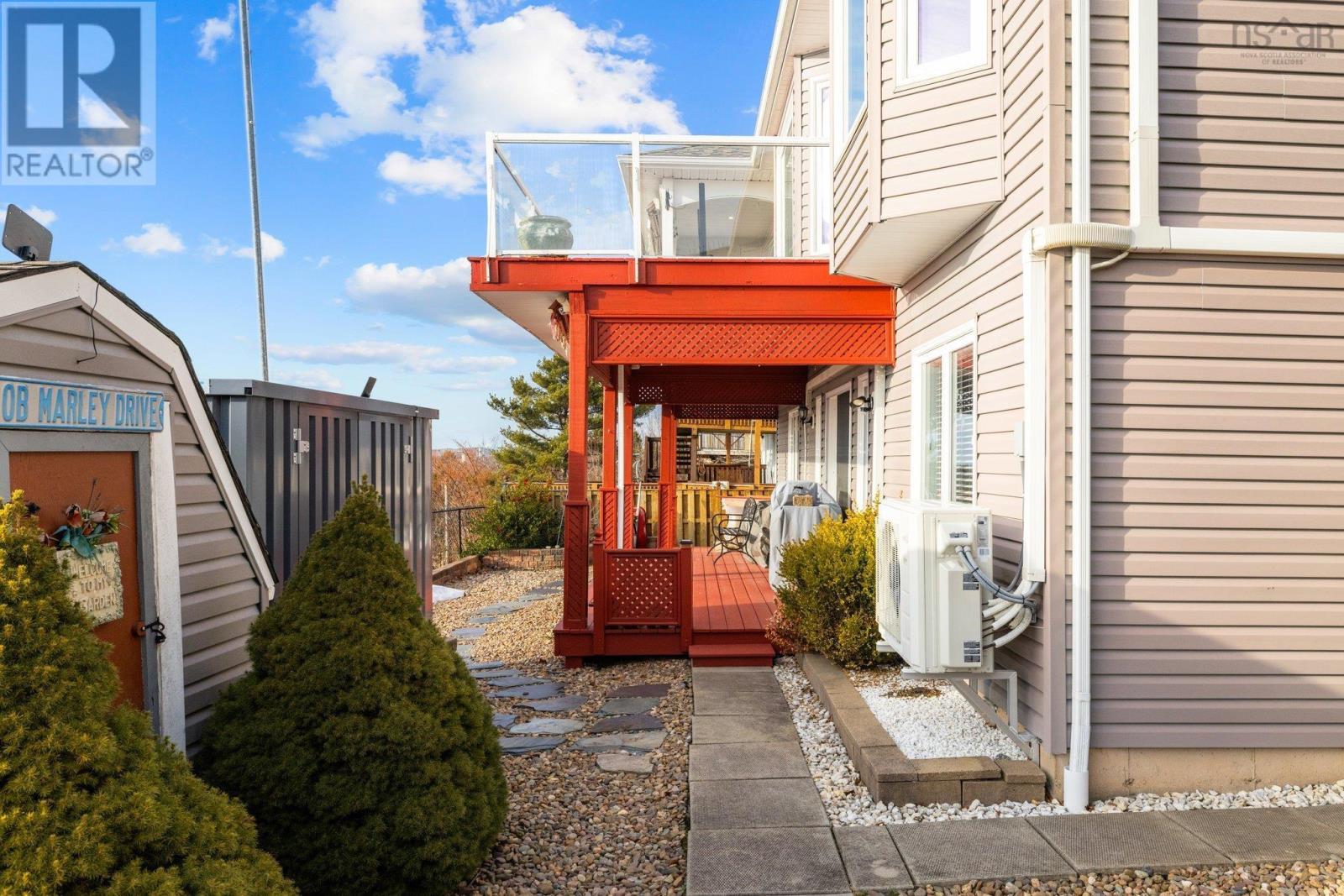 70 Gourok Avenue, Dartmouth, Nova Scotia  B2X 2W8 - Photo 42 - 202427748