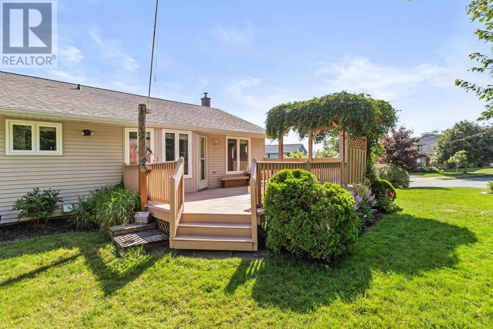 Property at 2 Griffin Place image 3