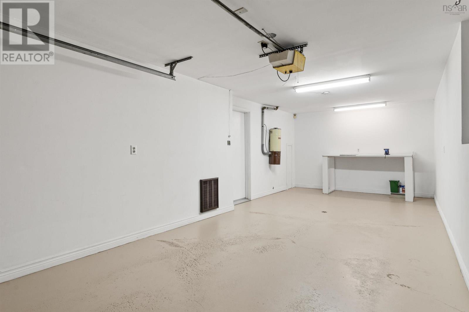 2 Griffin Place, Cole Harbour, Nova Scotia  B2V 2N5 - Photo 36 - 202519082