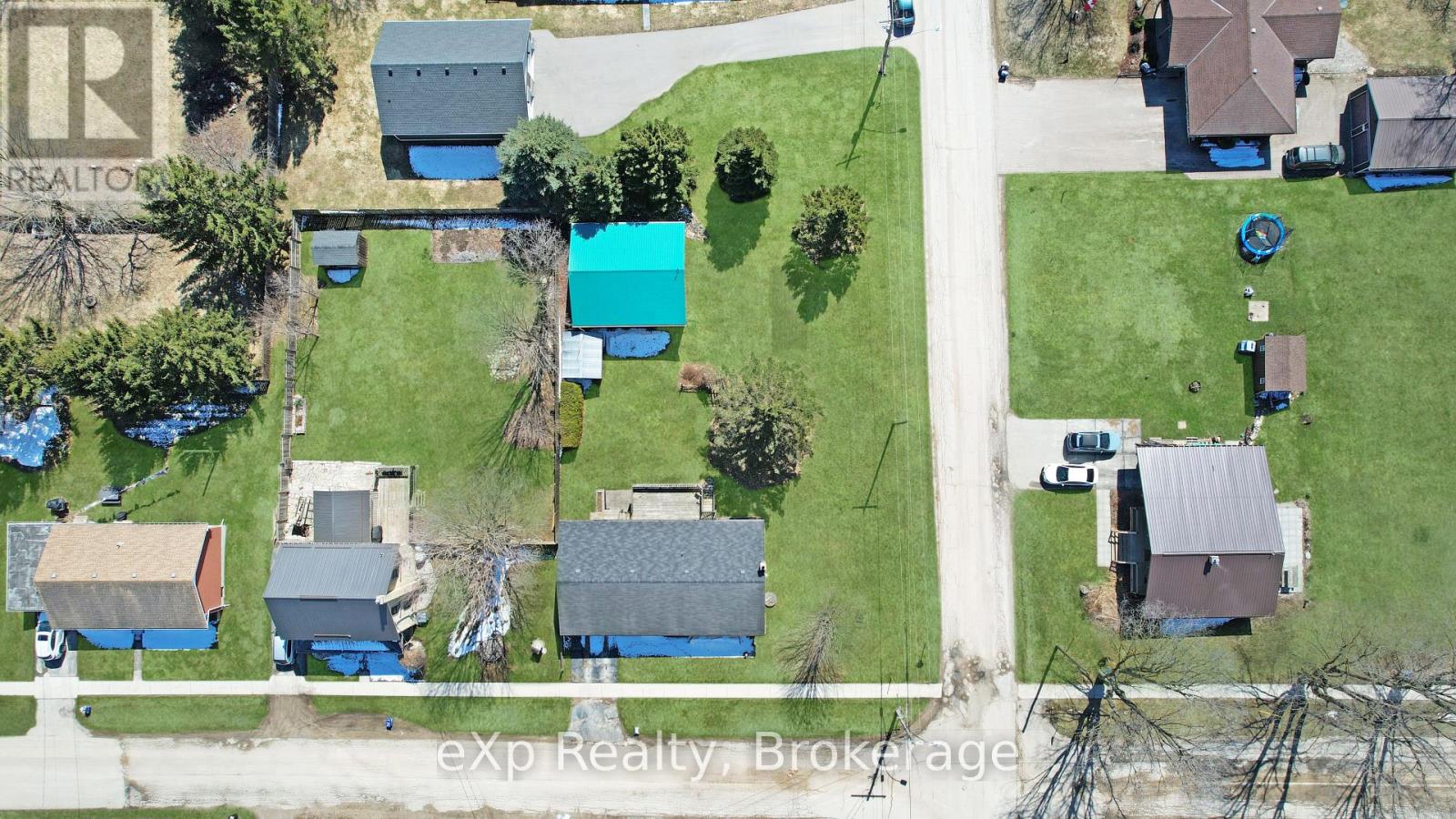 815 Albert Street E, West Grey, Ontario  N0G 1C0 - Photo 22 - X12048412