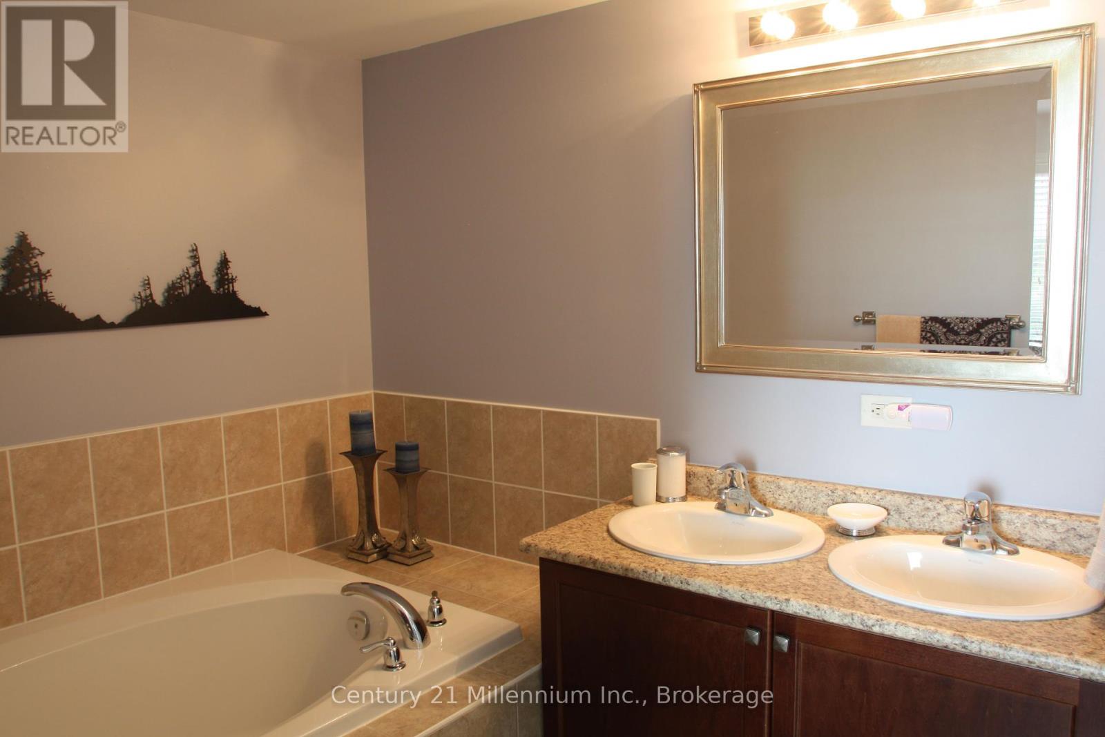 10 Joseph Trail, Collingwood, Ontario  L9Y 0J2 - Photo 13 - S12334969