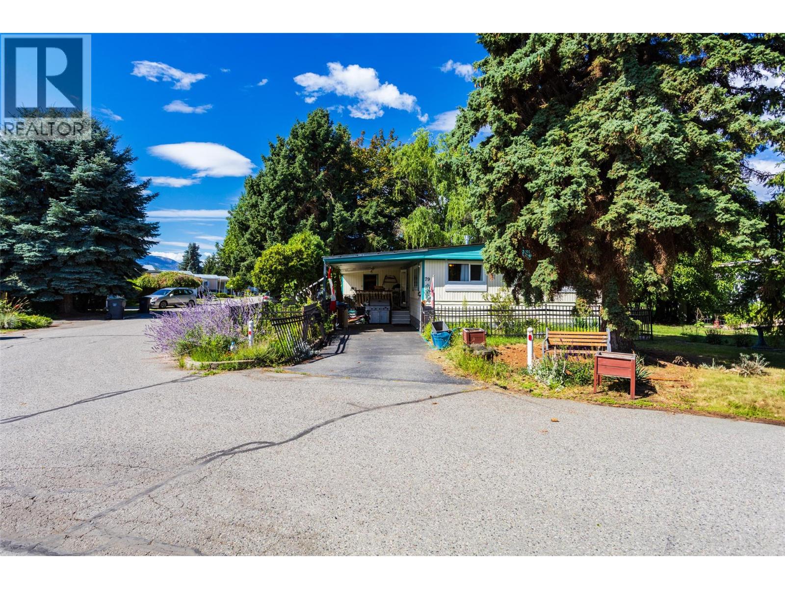 3535 Casorso Road Unit# 79, Kelowna, British Columbia  V1W 3E1 - Photo 4 - 10358021