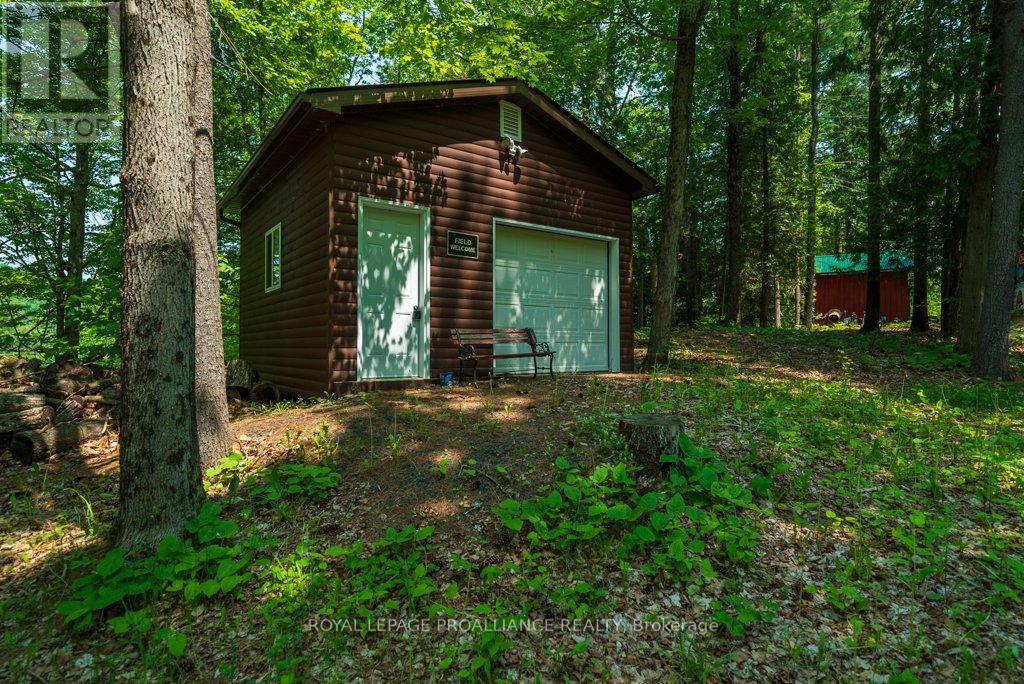 1045 Wheatley Lane, North Frontenac, Ontario  K0H 1K0 - Photo 39 - X12101462