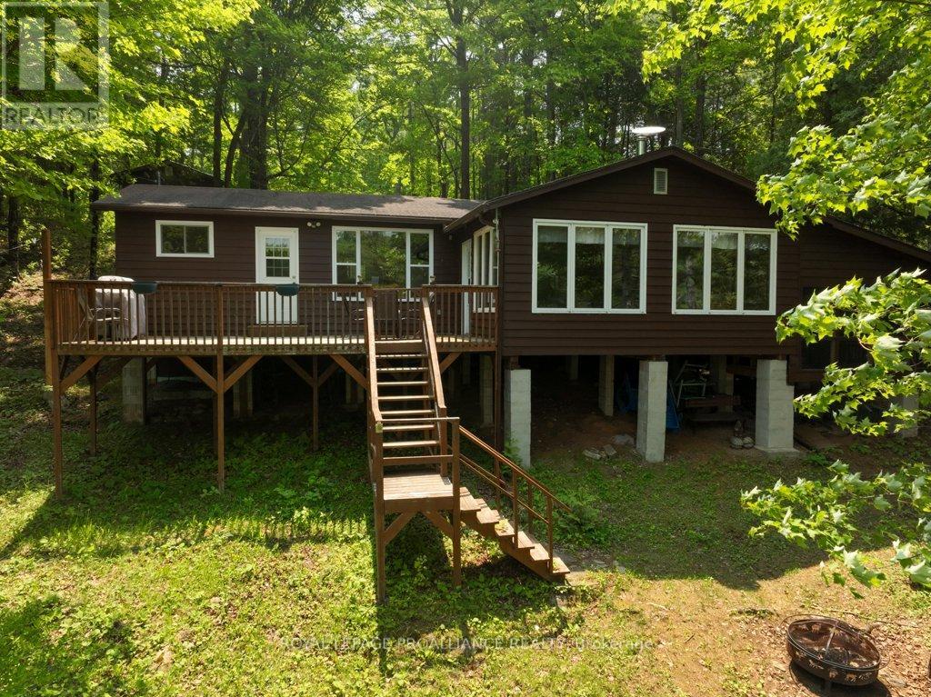 1045 Wheatley Lane, North Frontenac, Ontario  K0H 1K0 - Photo 4 - X12101462