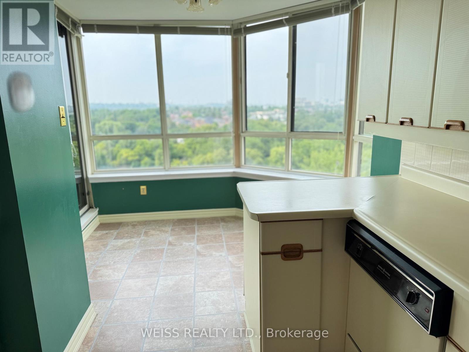 Property at PH11 - 55 AUSTIN DRIVE image 3