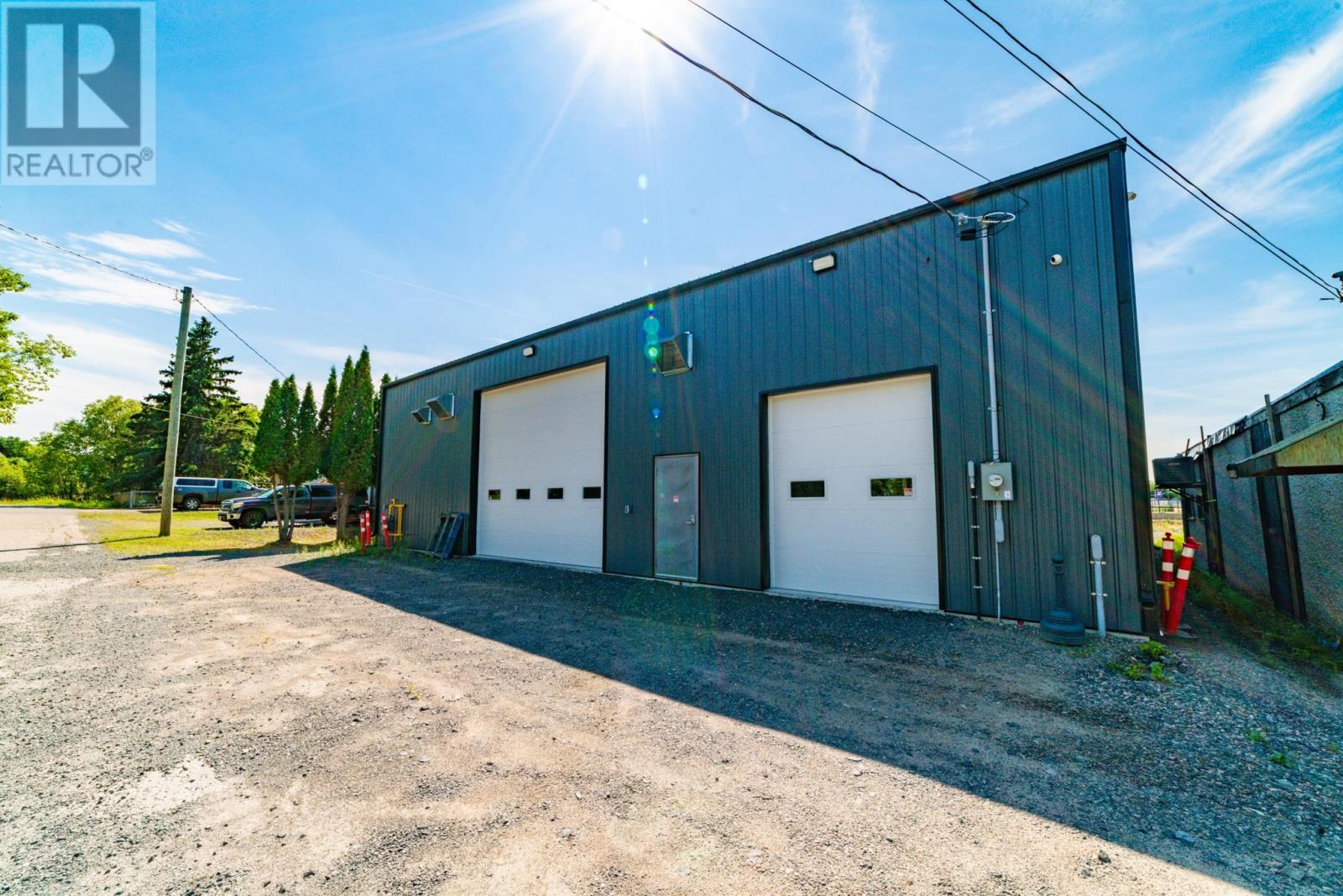 1095 Railway Street, Kenora, Ontario  P9N 0B2 - Photo 13 - TB250464