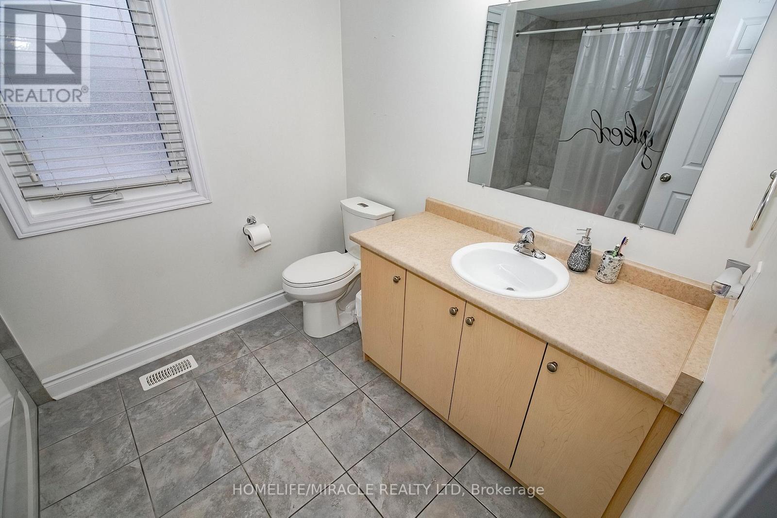 25 Oaklea Boulevard, Brampton, Ontario  L6Y 4H7 - Photo 31 - W12334990