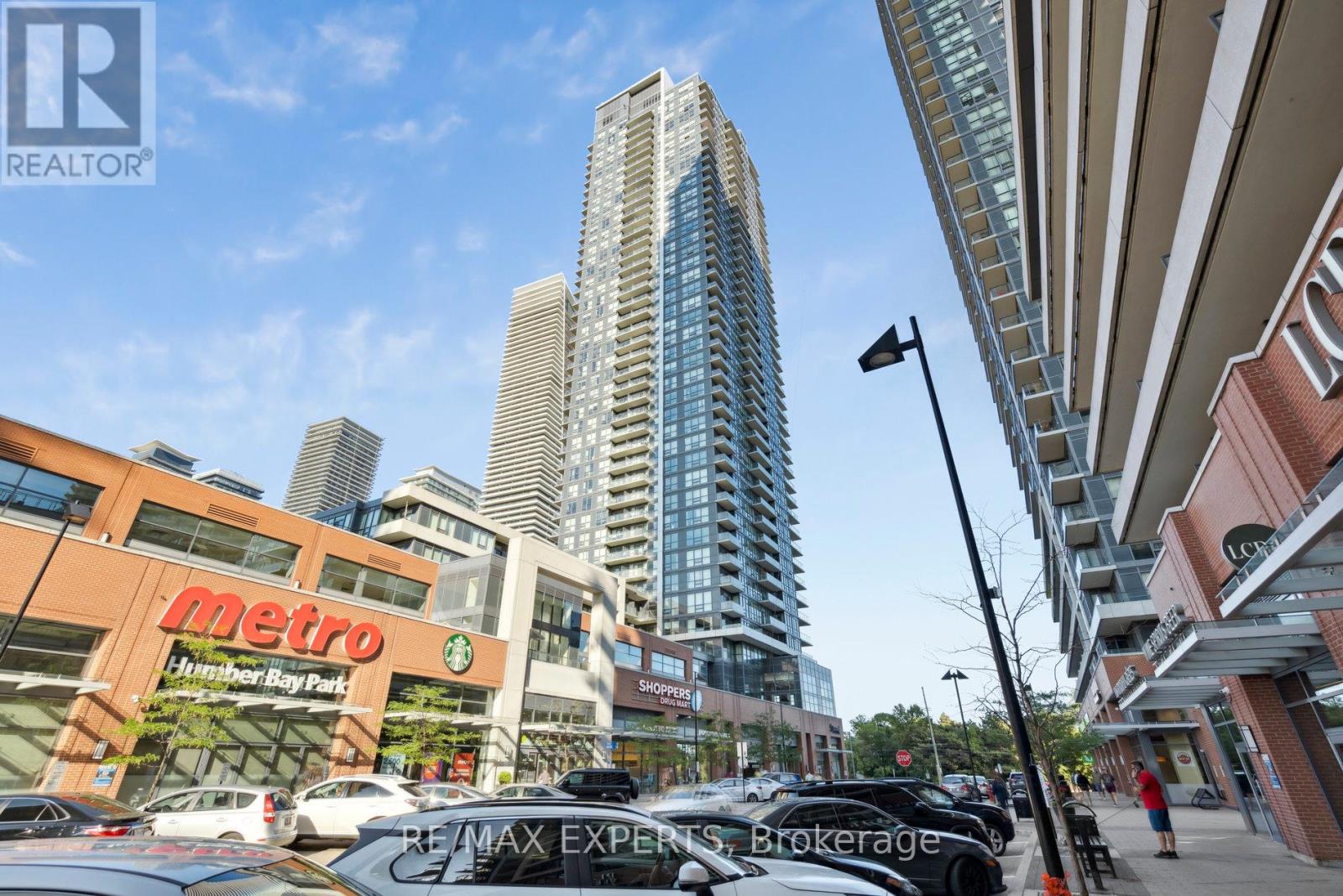 1809 - 2200 Lake Shore Boulevard W, Toronto, Ontario  M8V 1A4 - Photo 1 - W12335004