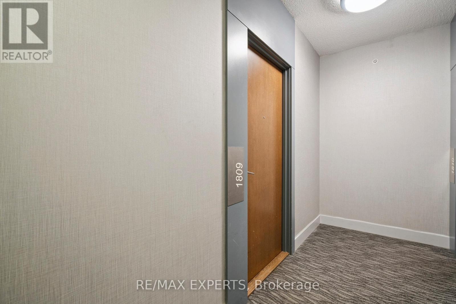 1809 - 2200 Lake Shore Boulevard W, Toronto, Ontario  M8V 1A4 - Photo 5 - W12335004