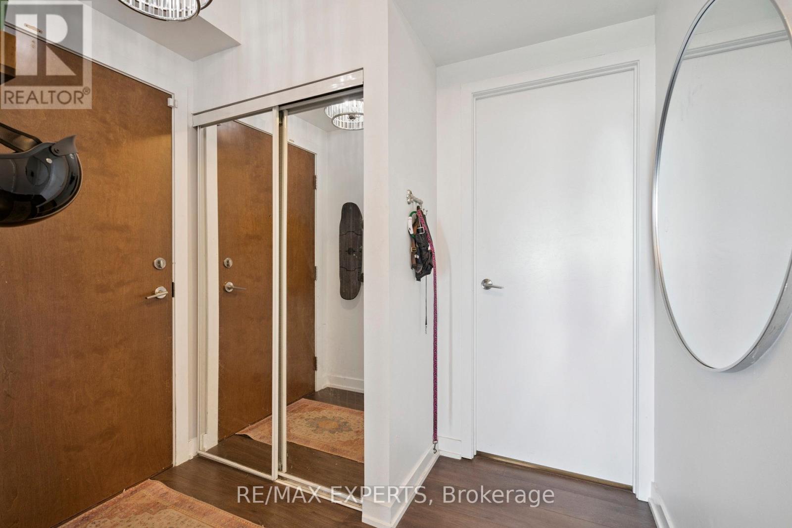 1809 - 2200 Lake Shore Boulevard W, Toronto, Ontario  M8V 1A4 - Photo 6 - W12335004