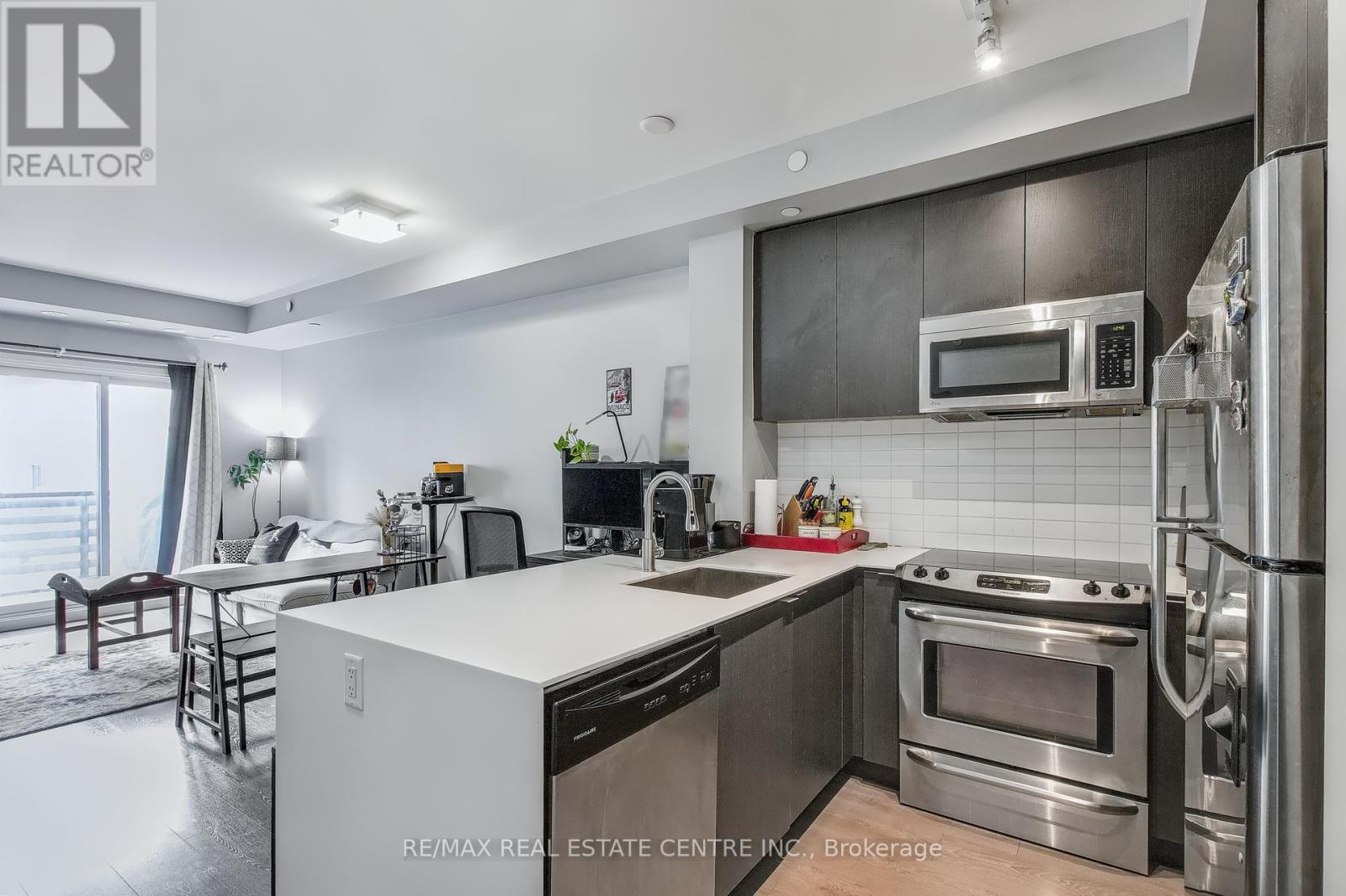 209 - 5035 Harvard Road, Mississauga, Ontario  L5M 0W7 - Photo 6 - W12335016