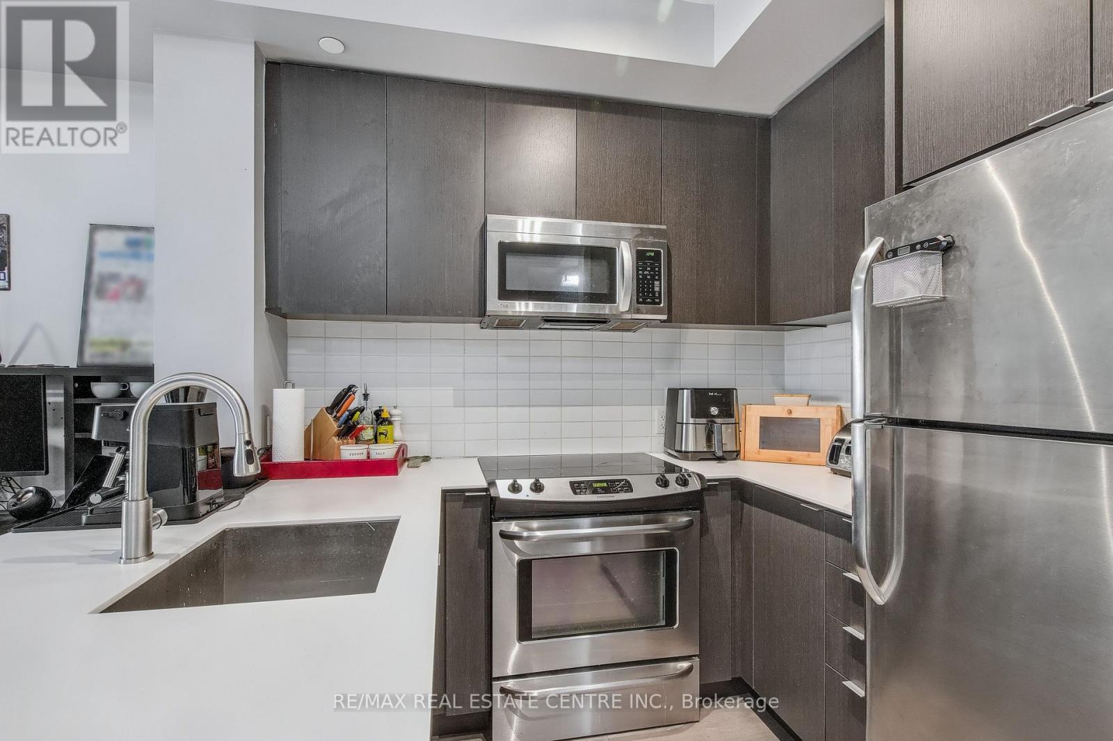 209 - 5035 Harvard Road, Mississauga, Ontario  L5M 0W7 - Photo 7 - W12335016