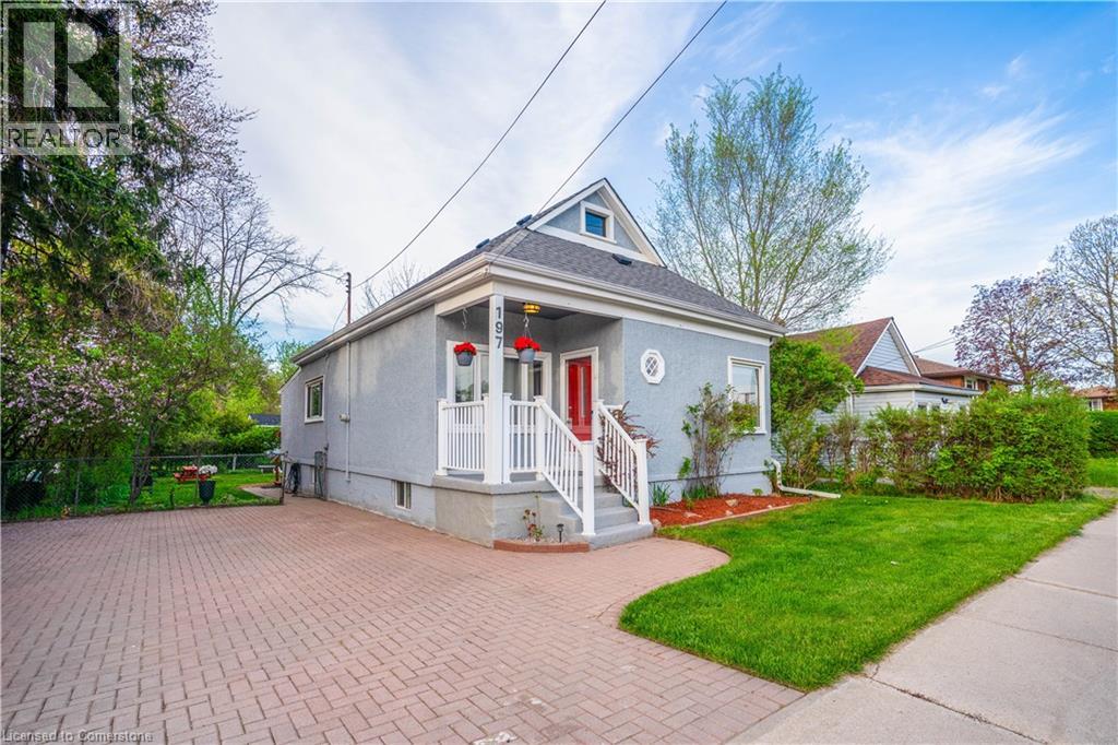 197 Fennell Avenue E, Hamilton, Ontario  L9A 1S5 - Photo 1 - 40730209