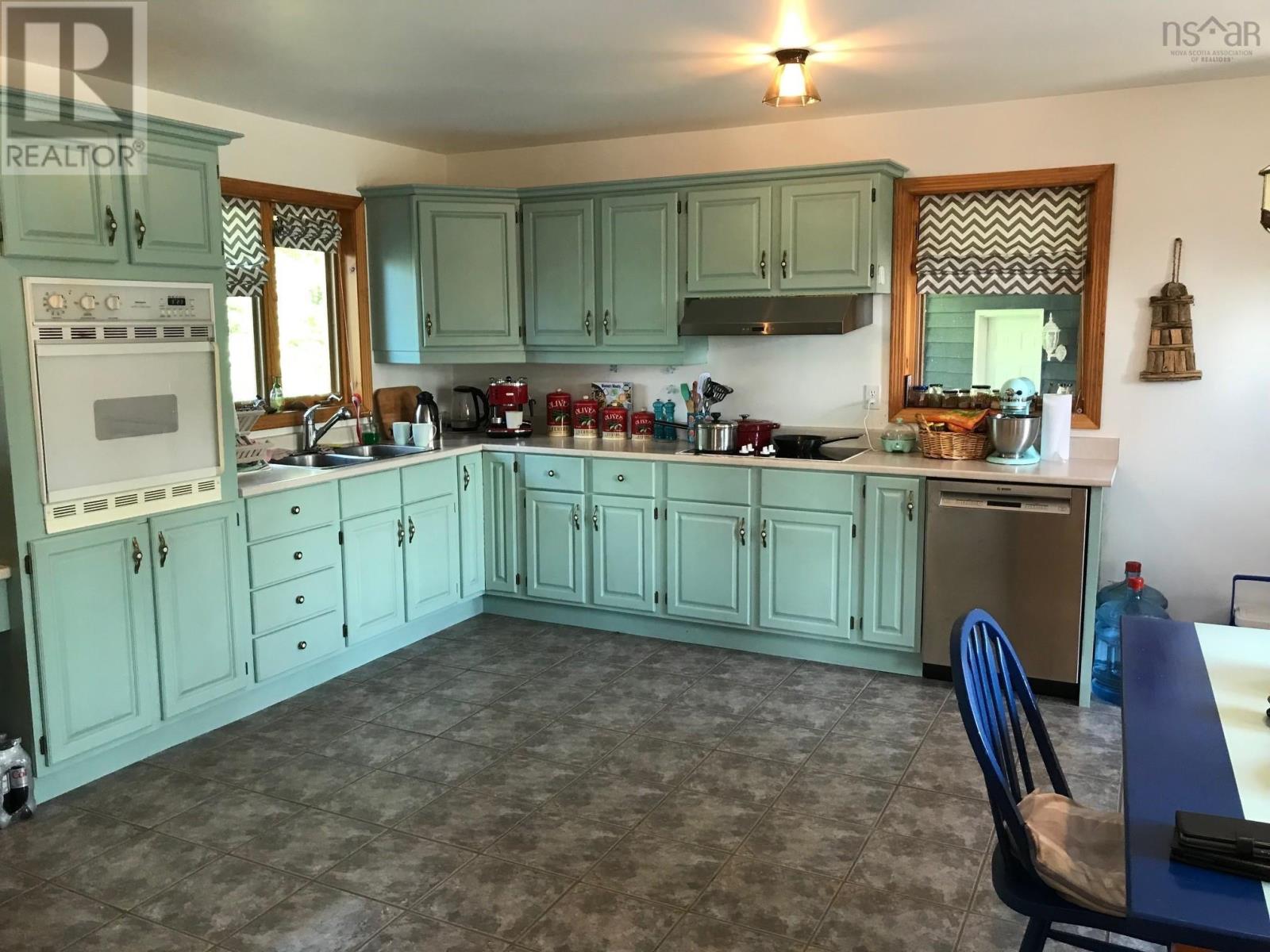 765 Shad Point Parkway, Blind Bay, Nova Scotia  B3Z 4C2 - Photo 18 - 202510413