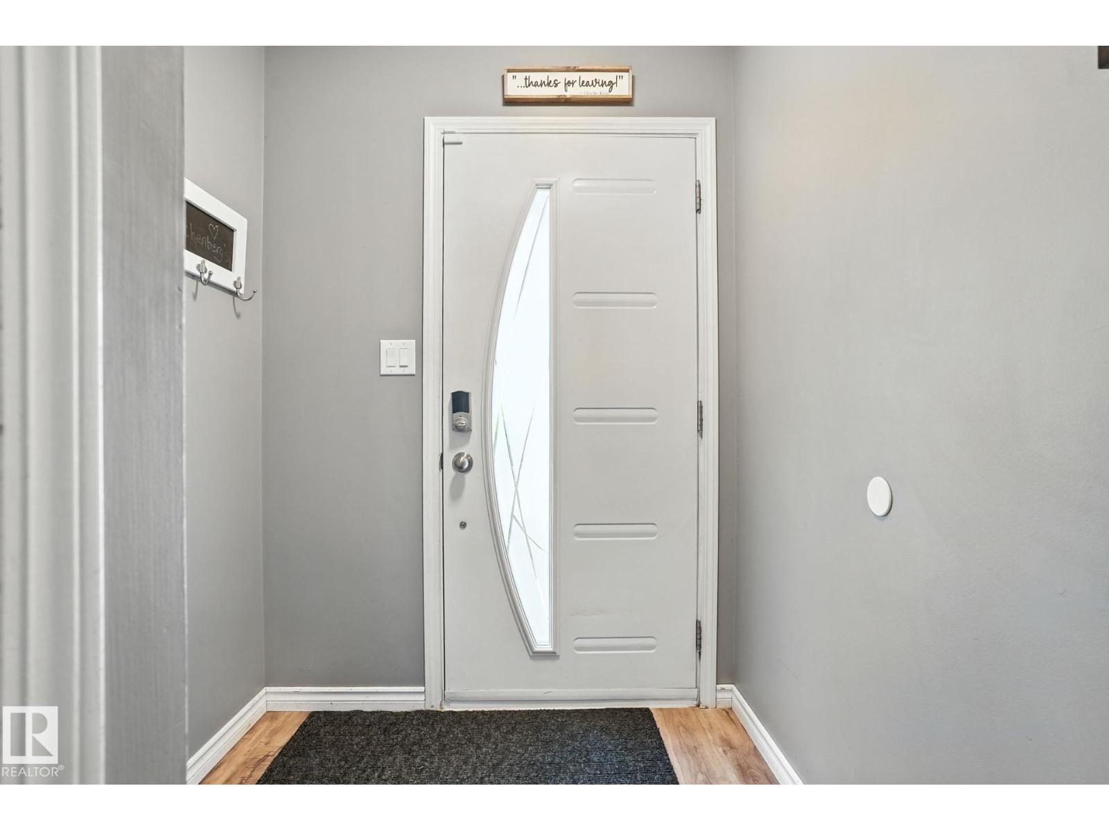 Property at 1031 JAMES CR NW image 3