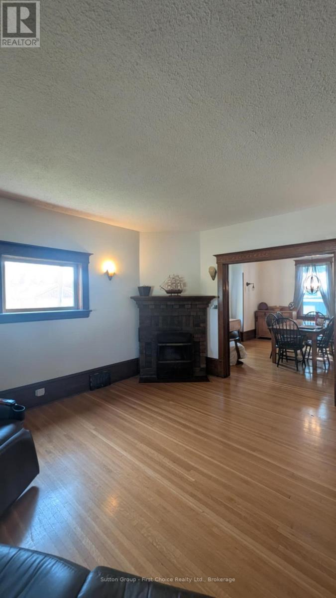 135 St. David Street N, West Perth, Ontario  N0K 1N0 - Photo 16 - X12161254