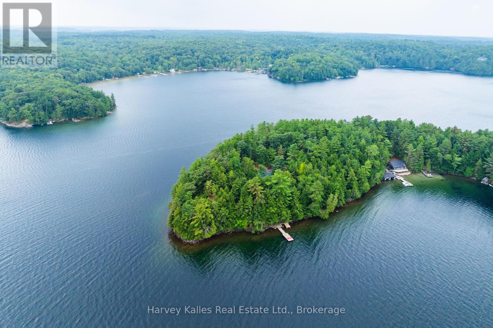 25 Clifton Island, Muskoka Lakes, Ontario  P0B 1M0 - Photo 16 - X12334593