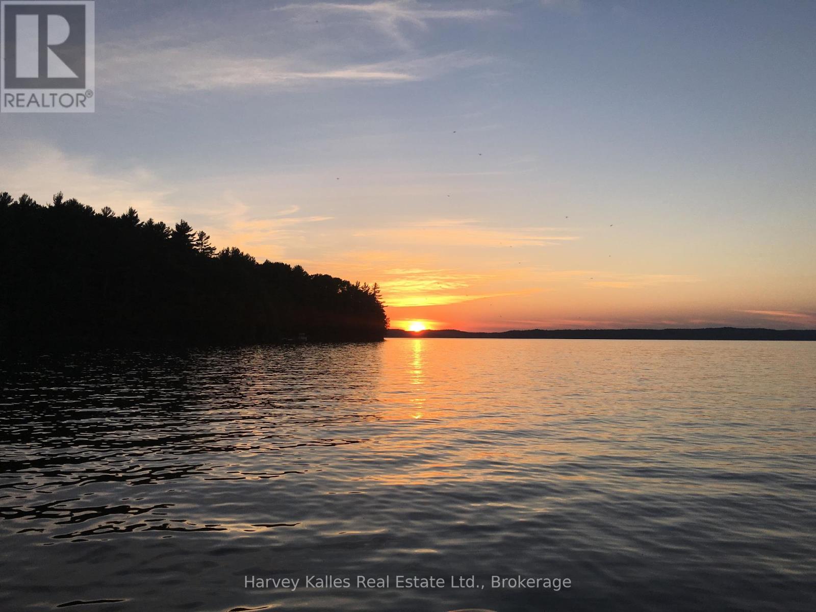 25 Clifton Island, Muskoka Lakes, Ontario  P0B 1M0 - Photo 50 - X12334593
