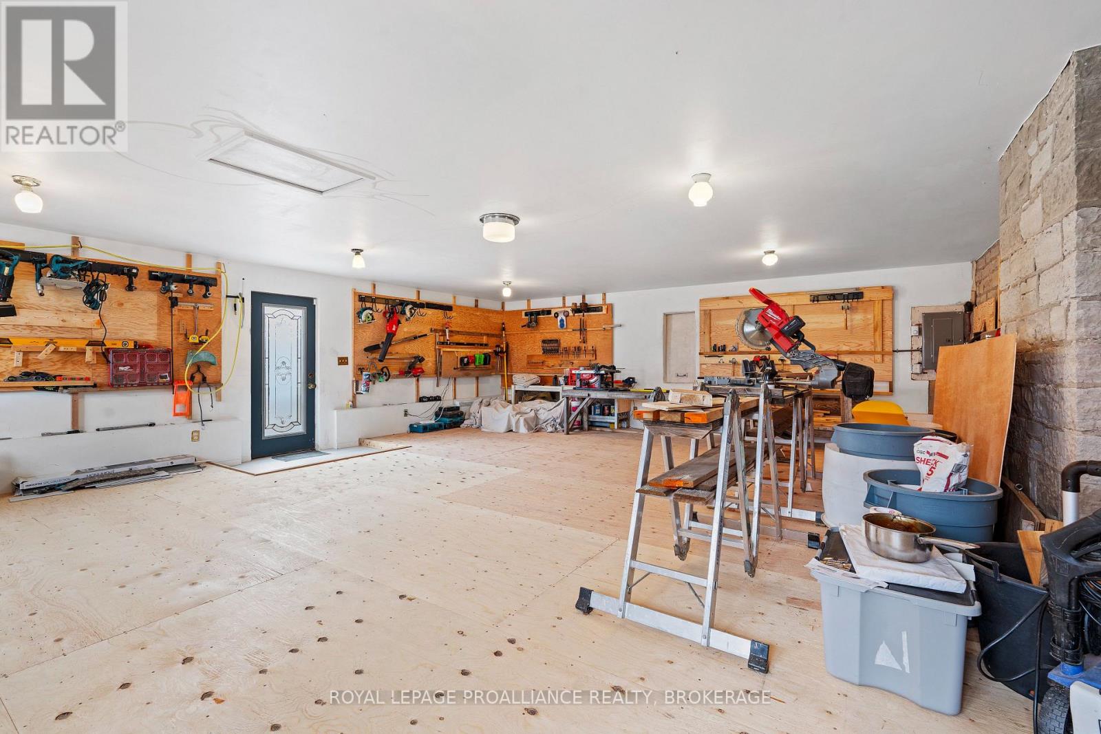 3958 Harrowsmith Road, Frontenac, Ontario  K0H 1V0 - Photo 49 - X12335103