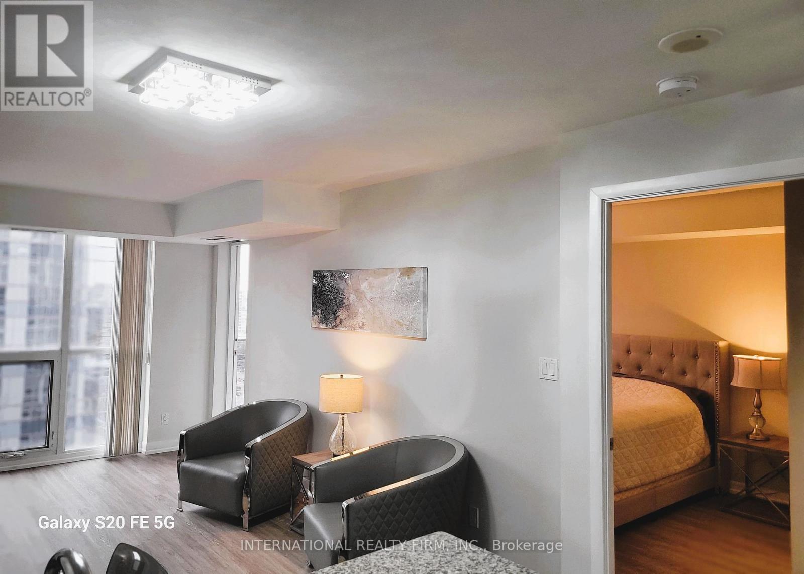 1910 - 5791 Yongee Street, Toronto, Ontario  M2M 0A8 - Photo 12 - C12334747