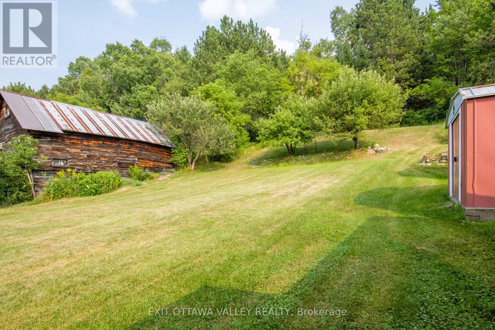 53 Burchat Street, Madawaska Valley, Ontario  K0J 2N0 - Photo 9 - X12335063