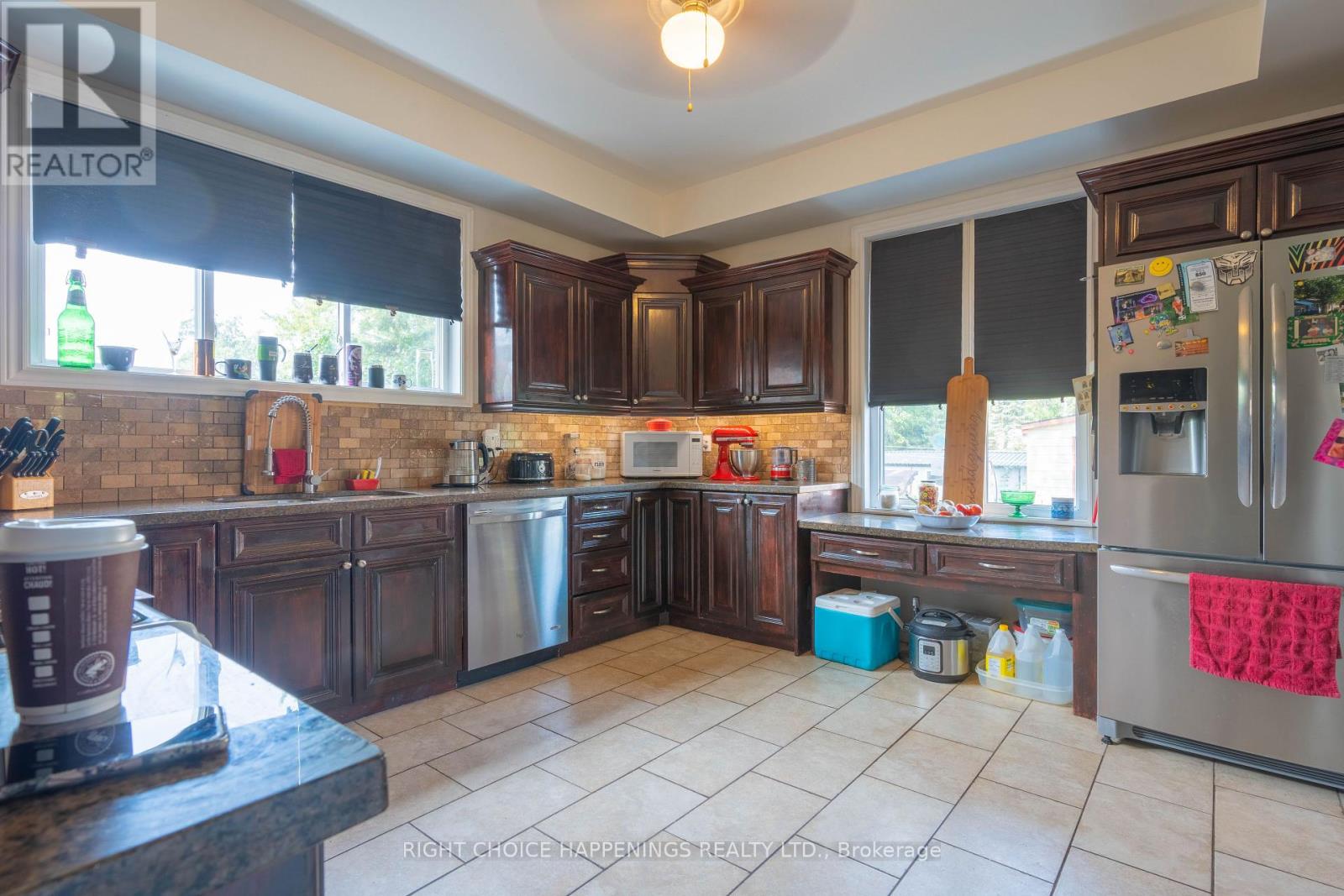 Property at 110 ALDER STREET W image 5