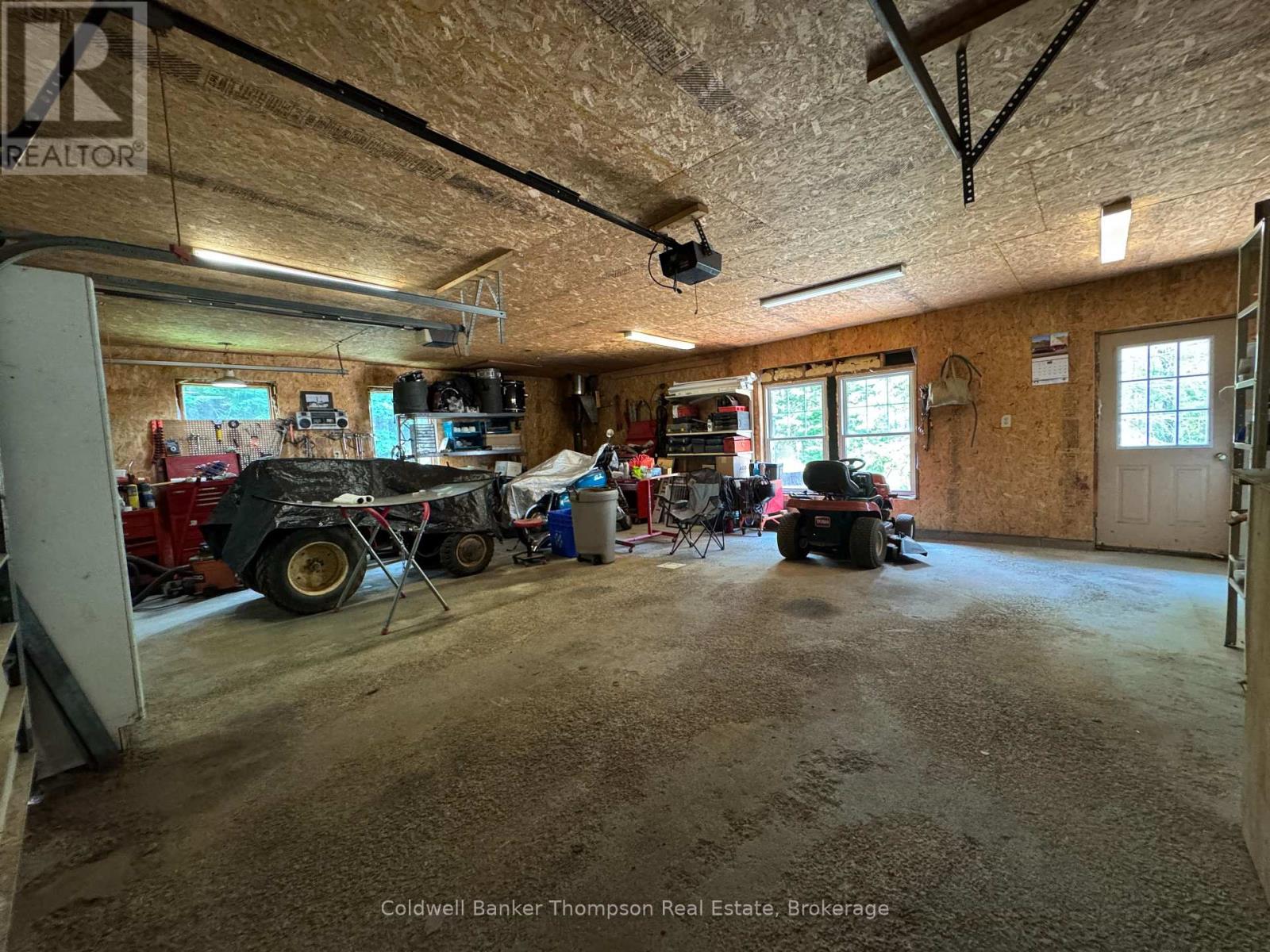 2551 Brunel Road, Huntsville, Ontario  P1H 2J3 - Photo 22 - X12335094