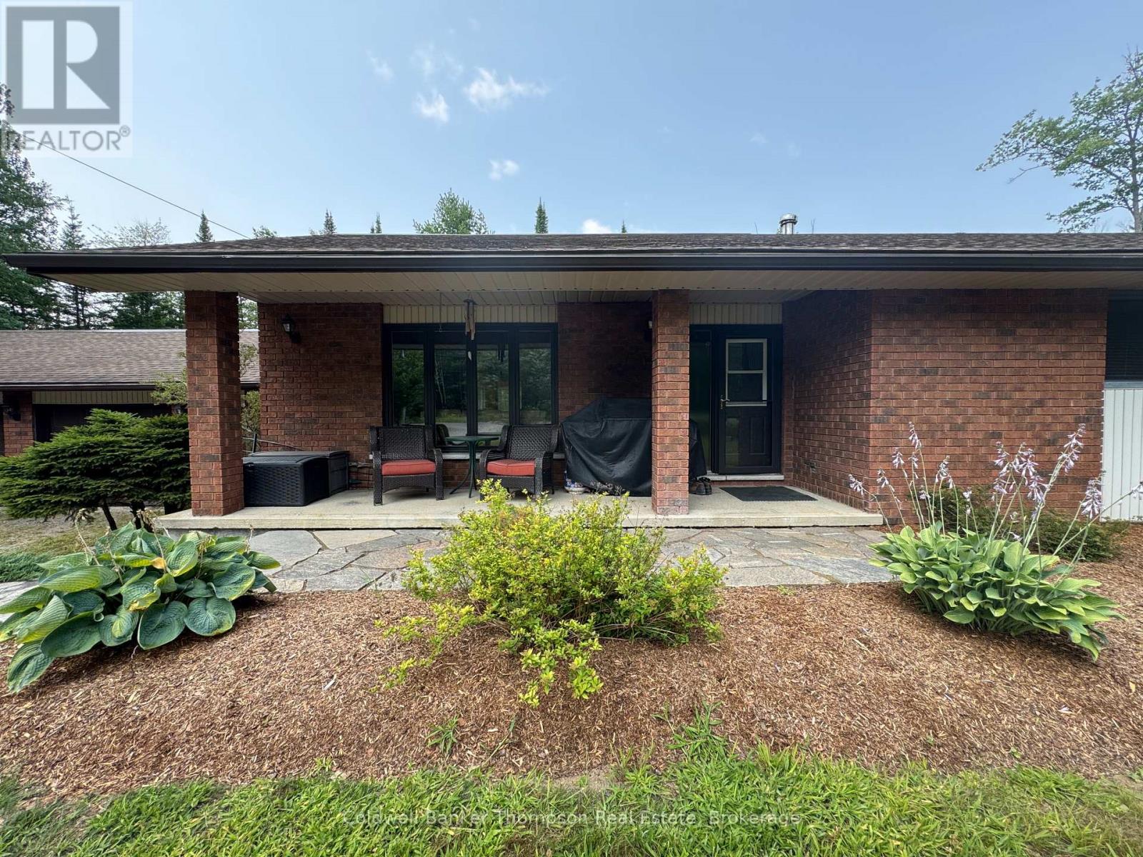 2551 Brunel Road, Huntsville, Ontario  P1H 2J3 - Photo 3 - X12335094