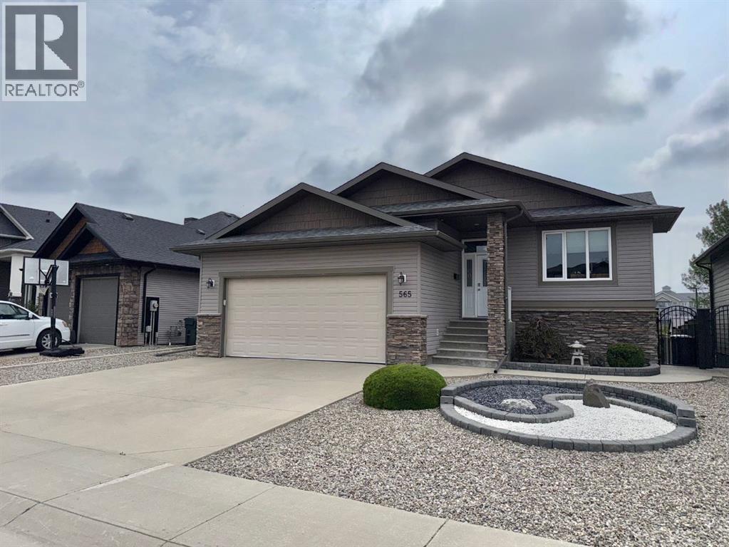 Property at 565 Edinburgh Road W image 1