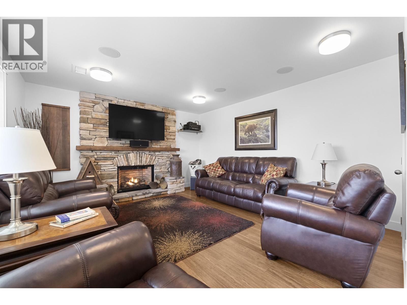 3072 Lazy A Avenue, Coquitlam, British Columbia  V3C 3N9 - Photo 10 - R3033773