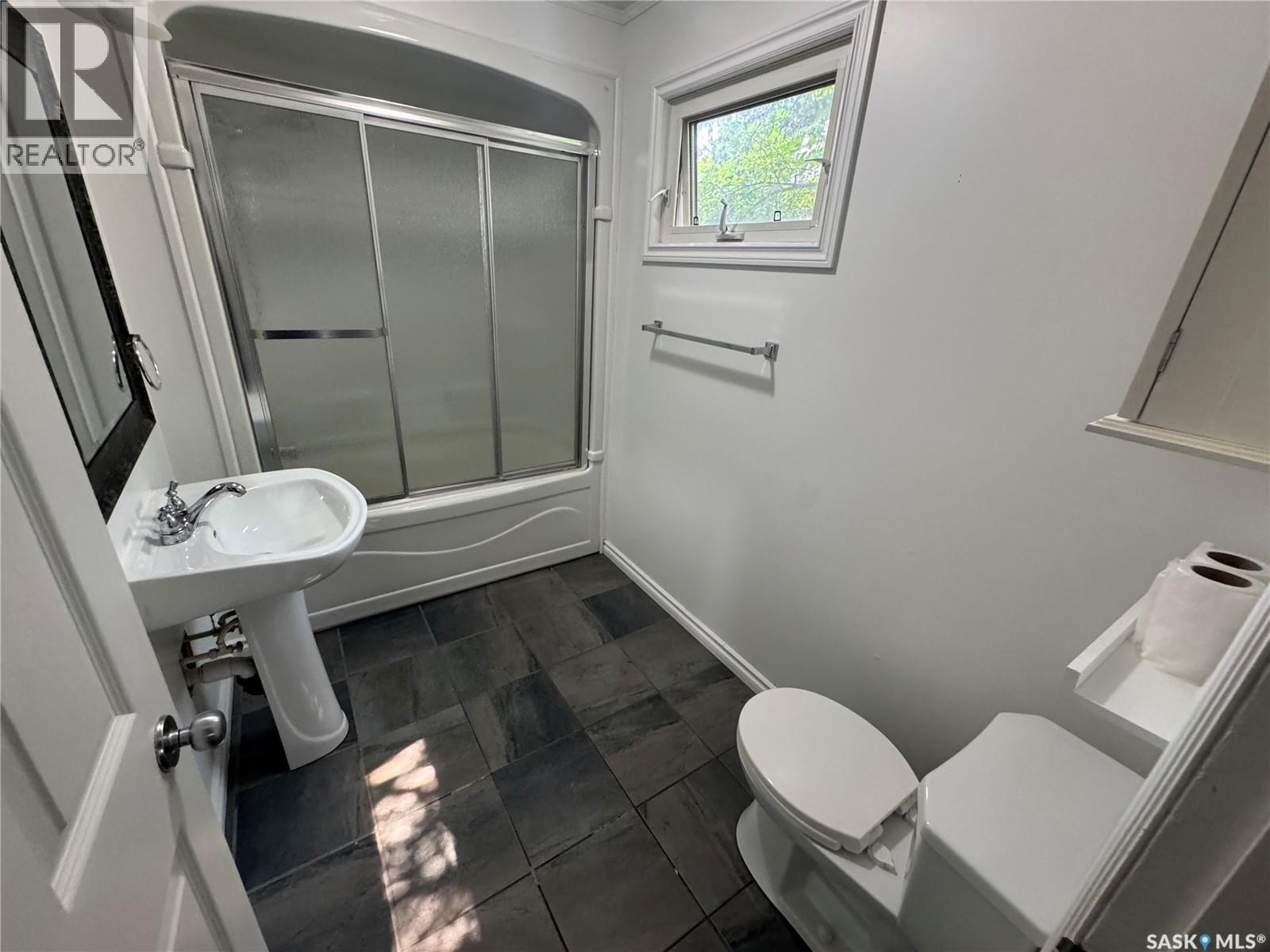 224 Service Road W, Norquay, Saskatchewan  S0A 2V0 - Photo 14 - SK015183