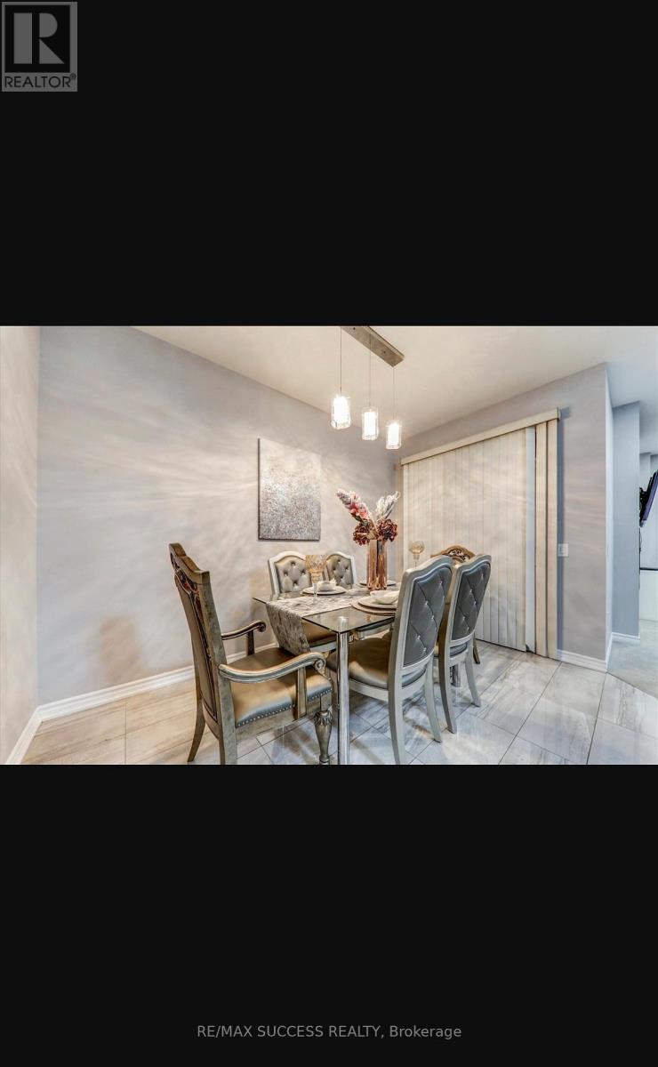 2339 Usman Road, Pickering, Ontario  L1X 0E1 - Photo 7 - E12335085