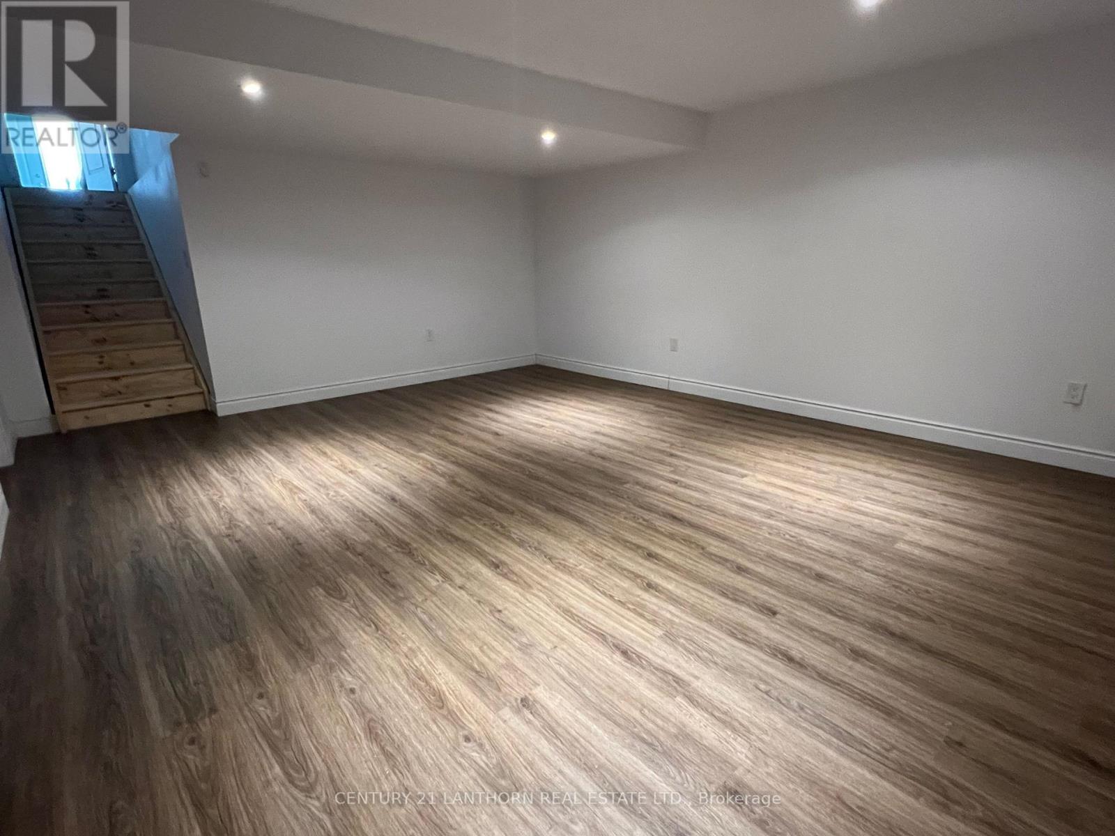 64 Markland Avenue, Prince Edward County, Ontario  K0K 2T0 - Photo 16 - X12000945