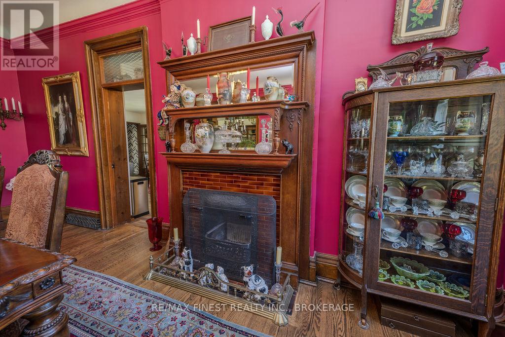 265 Dundas Street W, Greater Napanee, Ontario  K7R 2B2 - Photo 11 - X12256970