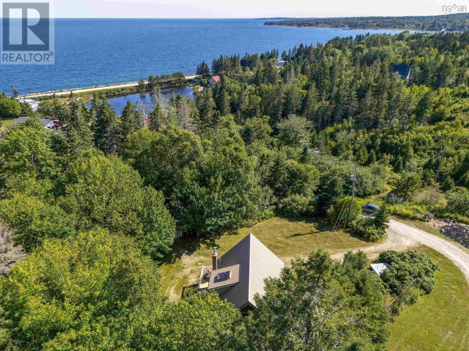 46 Awalts Road, Bayswater, Nova Scotia  B0J 1T0 - Photo 2 - 202520038