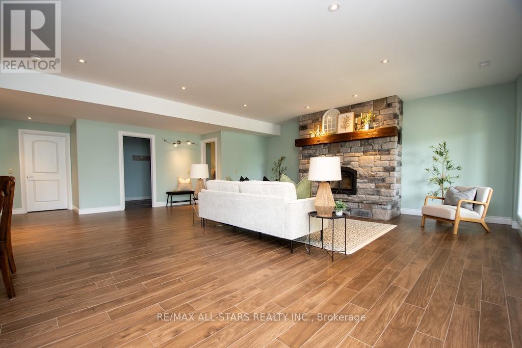 13540 Highway 35, Minden Hills, Ontario  K0M 2K0 - Photo 33 - X12335124