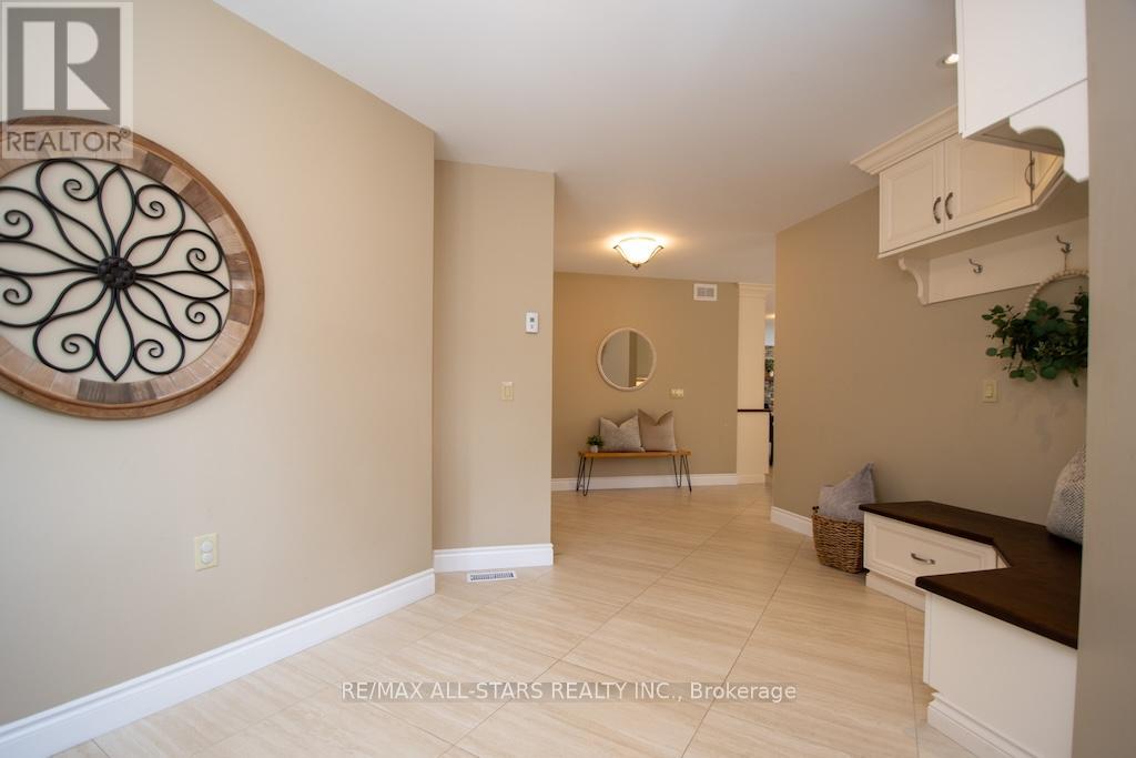 13540 Highway 35, Minden Hills, Ontario  K0M 2K0 - Photo 9 - X12335124