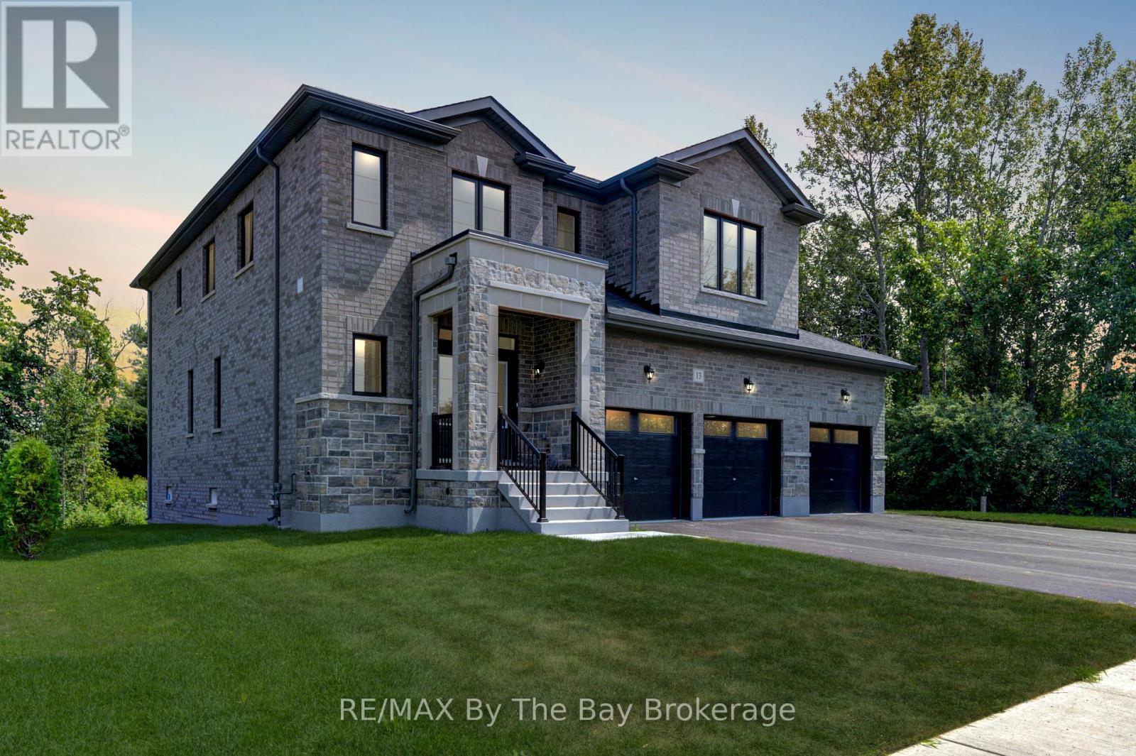 Property at 13 EMERALD STREET image 2