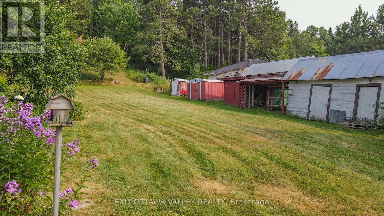 53 Burchat Street, Madawaska Valley, Ontario  K0J 2N0 - Photo 37 - X12335063