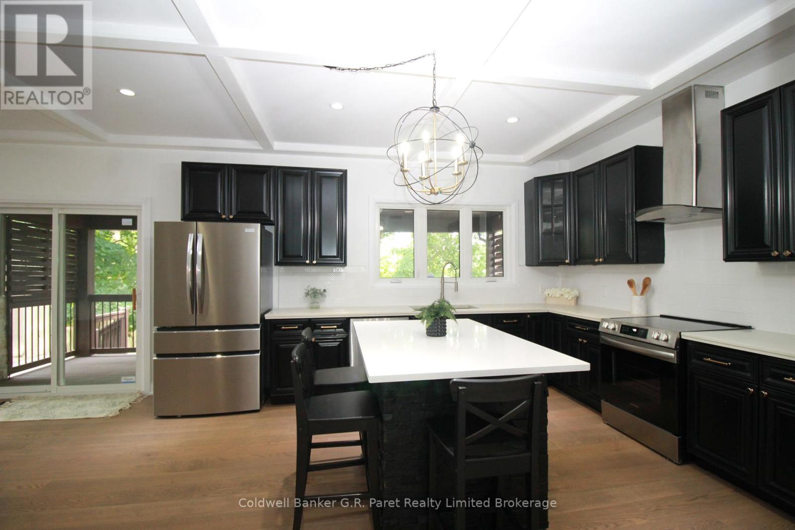 138a Victoria Street, Norfolk, Ontario  N3Y 1L8 - Photo 13 - X12335148