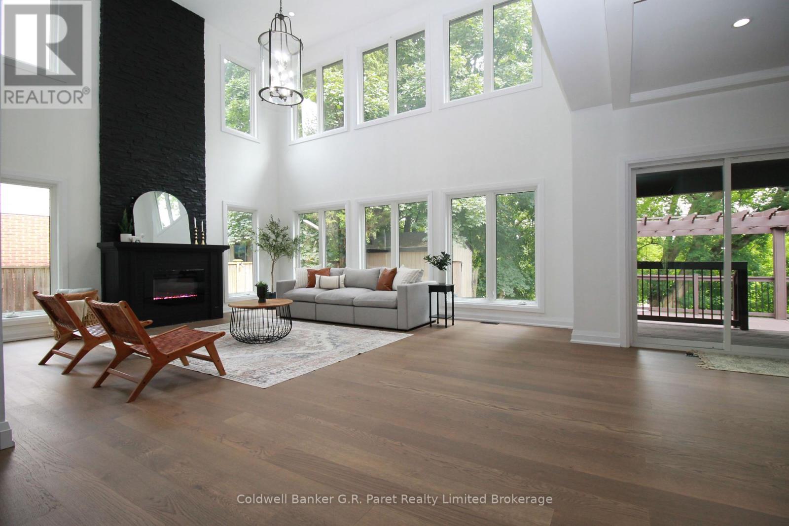 138a Victoria Street, Norfolk, Ontario  N3Y 1L8 - Photo 8 - X12335148