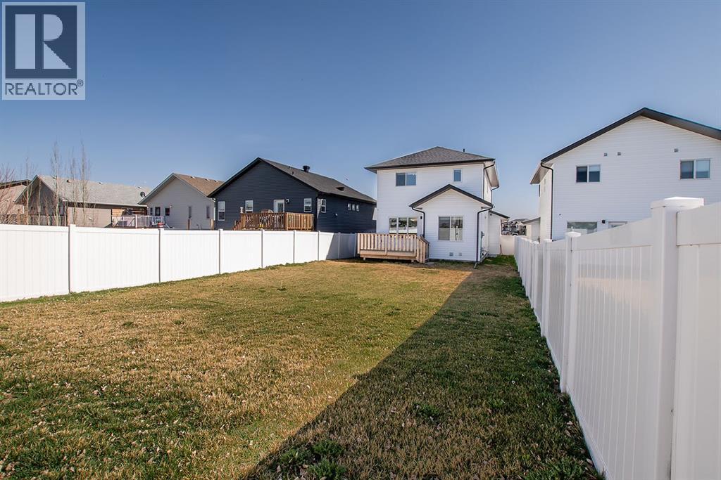 88 Henderson Crescent, Penhold, Alberta  T0M 1R0 - Photo 28 - A2245782