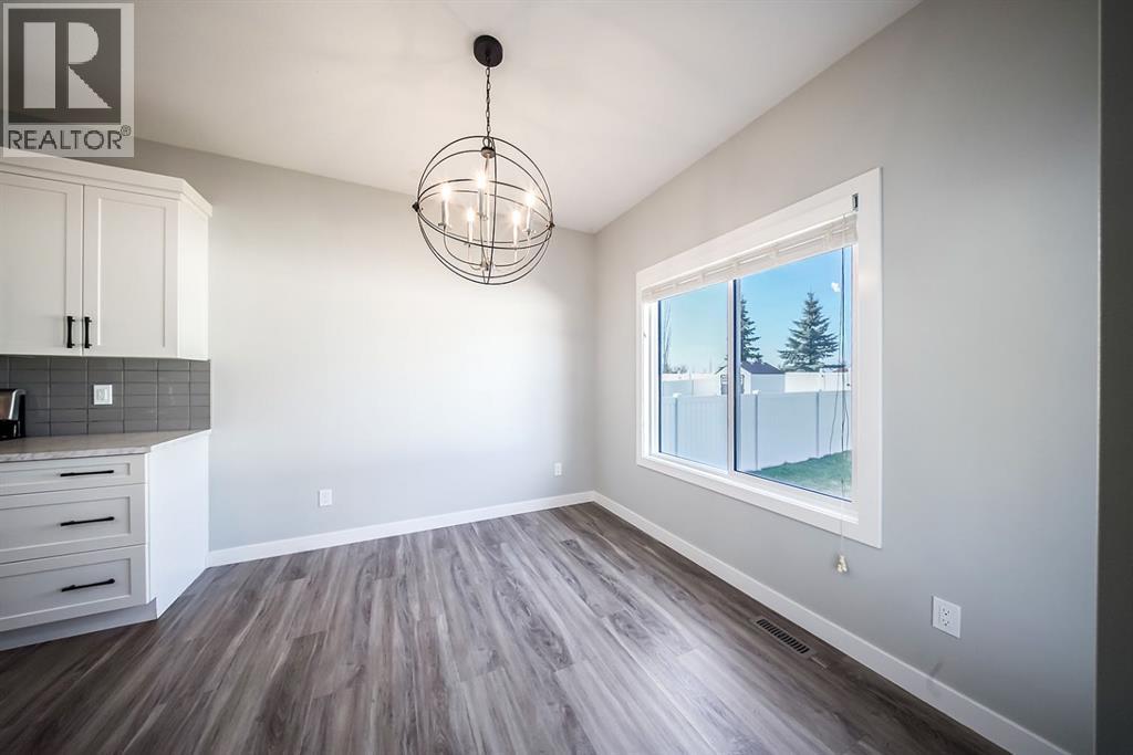 88 Henderson Crescent, Penhold, Alberta  T0M 1R0 - Photo 9 - A2245782
