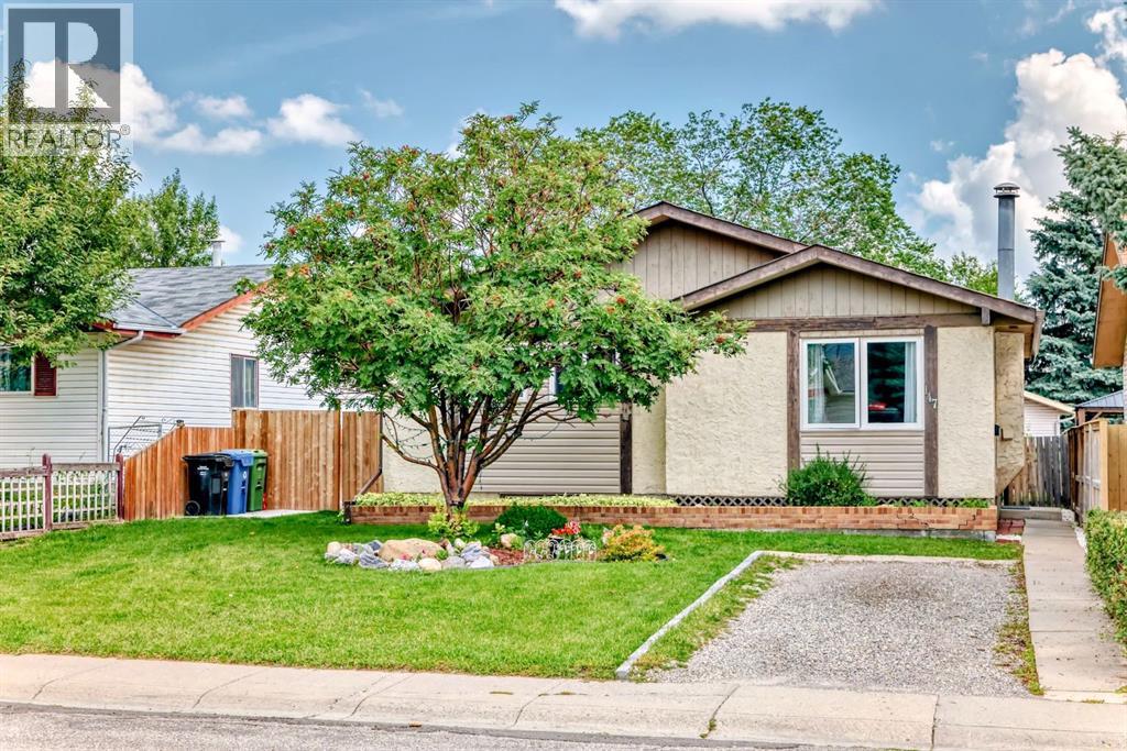 Property at 147 Abadan Crescent NE image 1