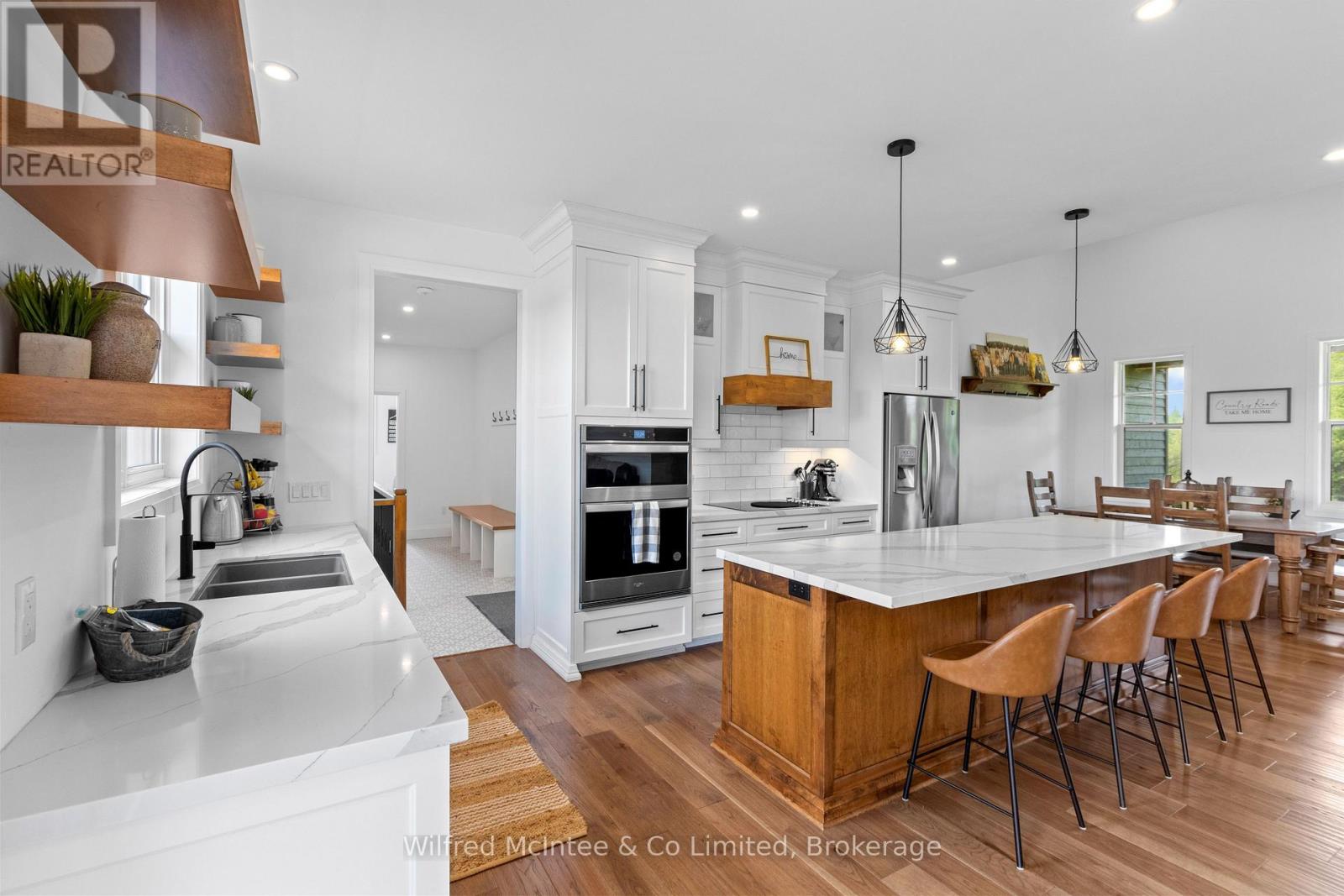 574461 Sideroad 40, West Grey, Ontario  N0C 1H0 - Photo 6 - X12335185