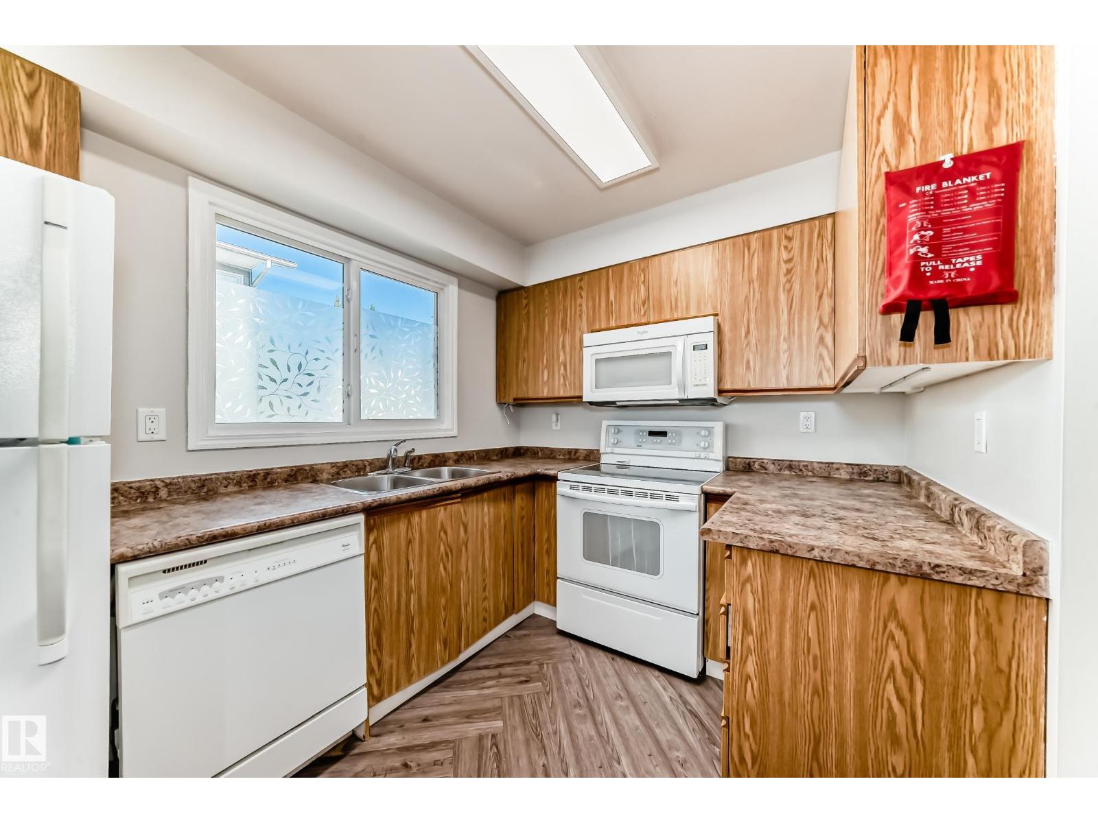#38 1415 62 St Nw, Edmonton, Alberta  T6L 4K1 - Photo 7 - E4452187