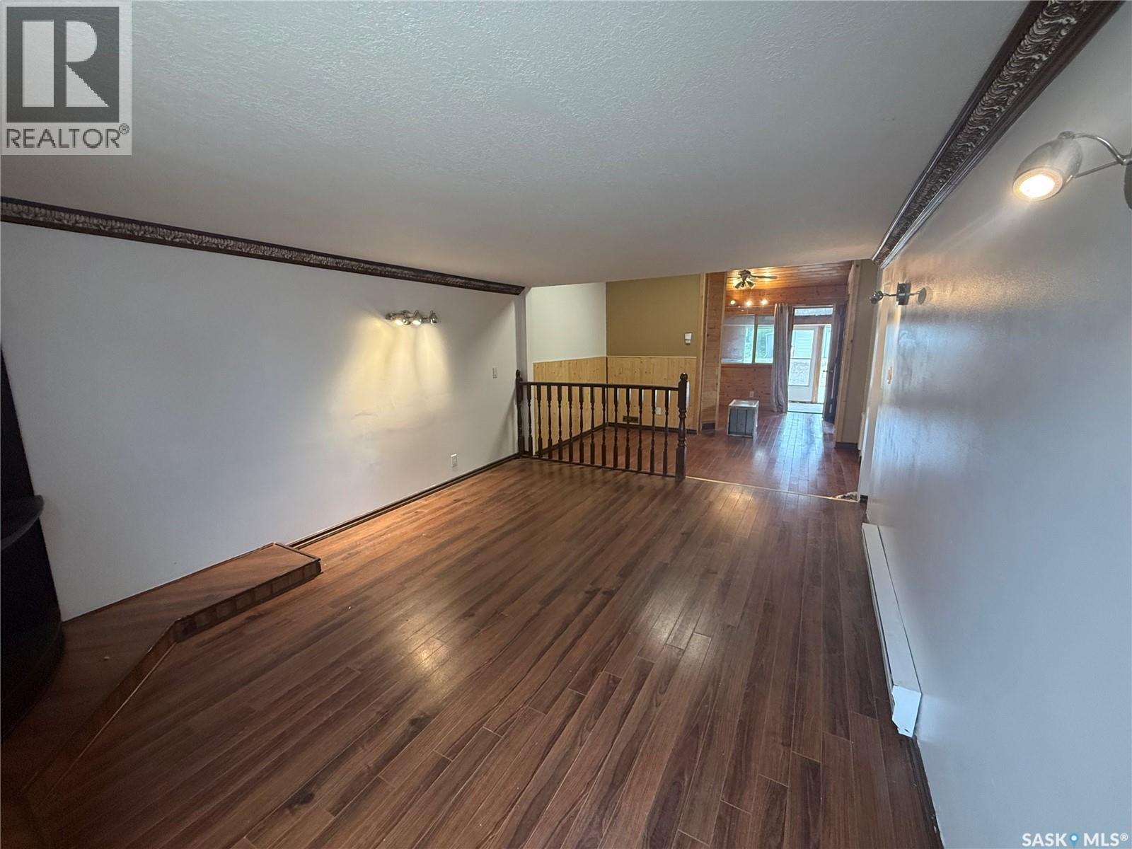 233 Central Avenue, Montmartre, Saskatchewan  S0G 3M0 - Photo 14 - SK015129